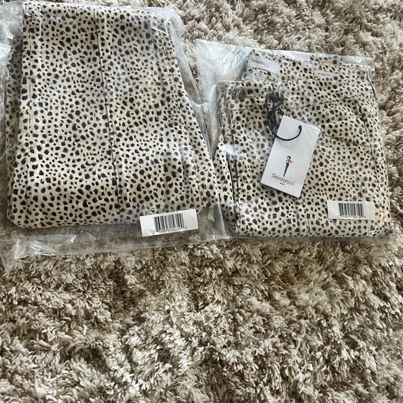 Brand new!!!! Skinnygirl Reagan seamed skinny - Picture 12 of 12